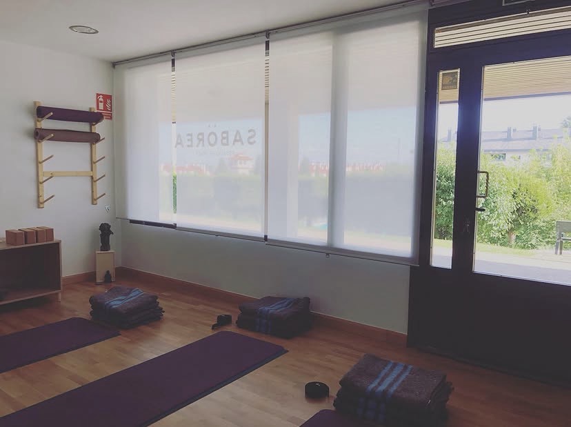 Yoga para principiantes 2 SABOREA